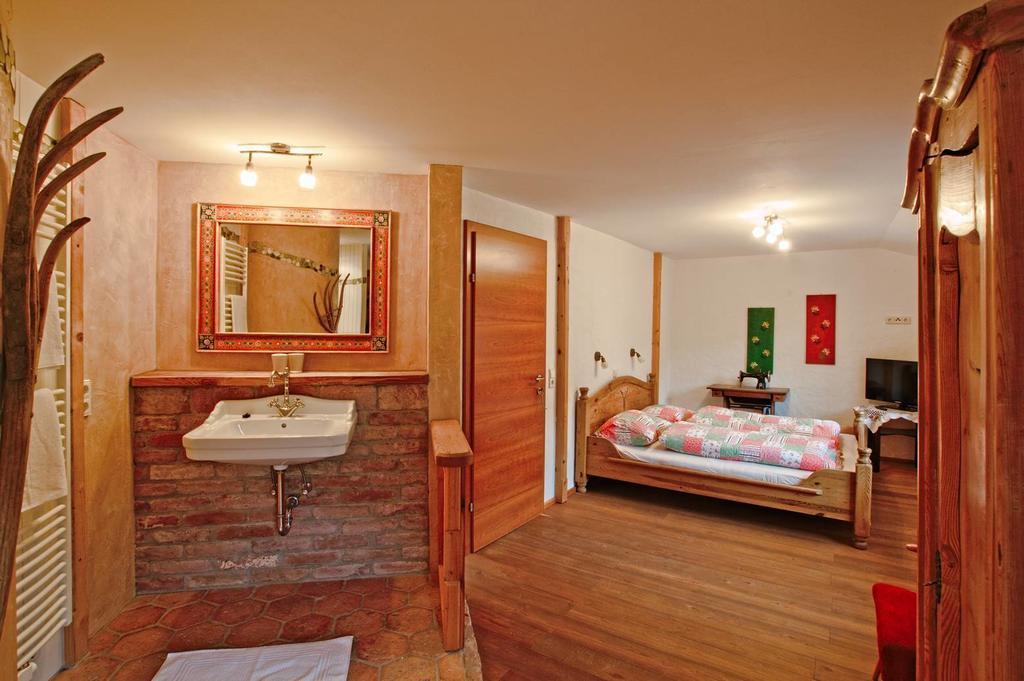 Bed and Breakfast Ortnerhof Ennstal à Aigen im Ennstal Chambre photo